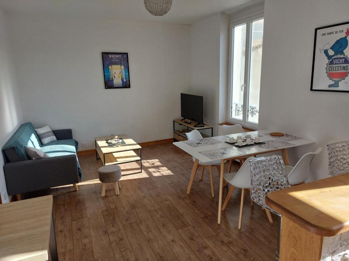 Appartement Proche Des Parcs 비시 외부 사진